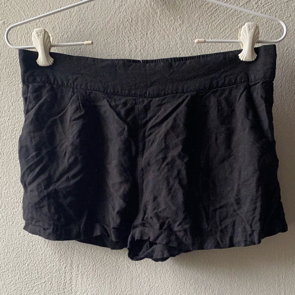 Kirra Black Concert Shorts